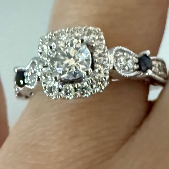Vera Wang Love Collection 3/4 CT. T.W. Diamond and Sapphire Vintage-Style Ring i
